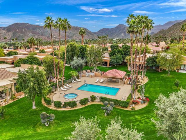 73256 Foxtail Lane, Palm Desert CA: https://media.crmls.org/mediaz/88b56f95-ce40-4cee-aaef-077b544e2b88.jpg