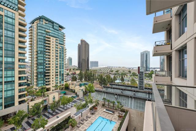 550 Front St., San Diego CA: https://media.crmls.org/mediaz/88b5a7a3-1ab2-4607-ba57-e8b8f571aaa3.jpg