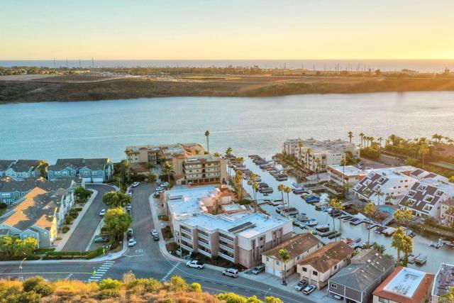 Detail Gallery Image 64 of 69 For 4705 Marina #10,  Carlsbad,  CA 92008 - 2 Beds | 2 Baths