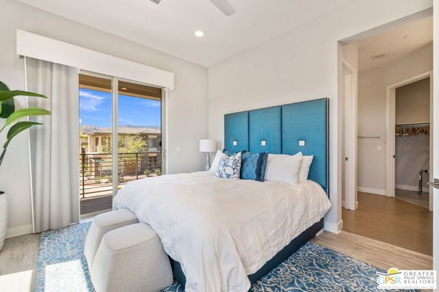 504 Retreat Circle, Palm Desert CA: https://media.crmls.org/mediaz/88b6287a-3fd7-4f9a-be05-5c73a77e4a04.jpg