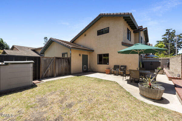 107 Sonoma Lane, Santa Paula CA: https://media.crmls.org/mediaz/88b63fc8-b32d-477d-8d2f-7e9fb0325c87.jpg