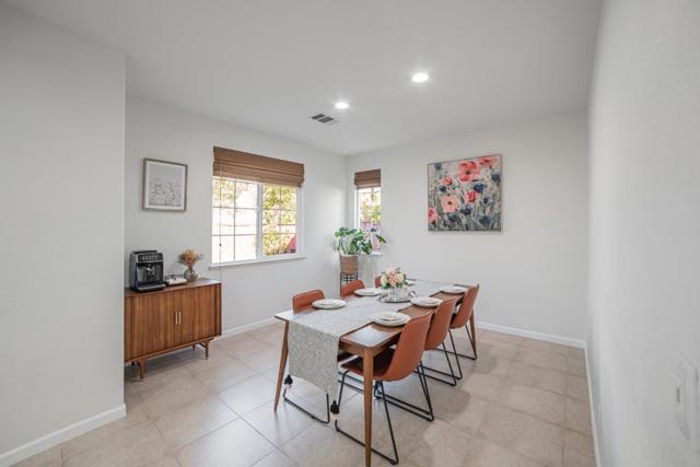 711 W Glendora Avenue, Mountain House CA: https://media.crmls.org/mediaz/88b6592a-9506-45fd-9085-0af6e4e800fe.jpg