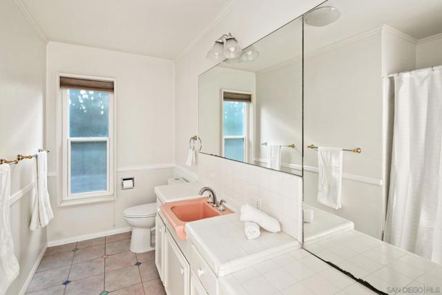 5030 Helix Ter, La Mesa CA: https://media.crmls.org/mediaz/88b74a7e-d033-4e23-bdda-05ae252a9f0f.jpg