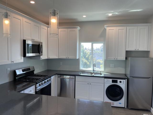 4605 4607 Terrace Dr, San Diego CA: https://media.crmls.org/mediaz/88b7590b-7e47-4bbd-bede-ddde8548a7a0.jpg