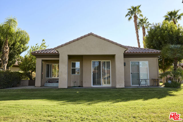 10 Wimbledon Circle, Rancho Mirage, CA 92270