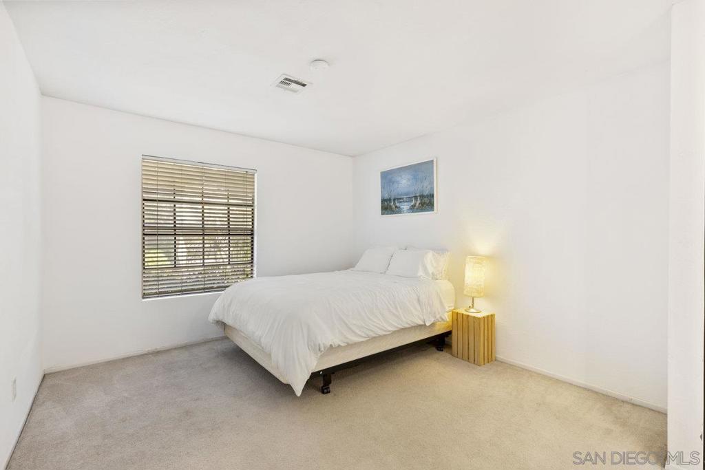 10379 Azuaga St - photo 14