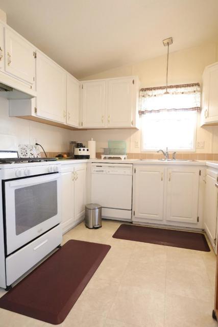 1220 Tasman Drive, Sunnyvale CA: https://media.crmls.org/mediaz/88bafd18-f3ac-4ef3-9e97-f8e23a961327.jpg