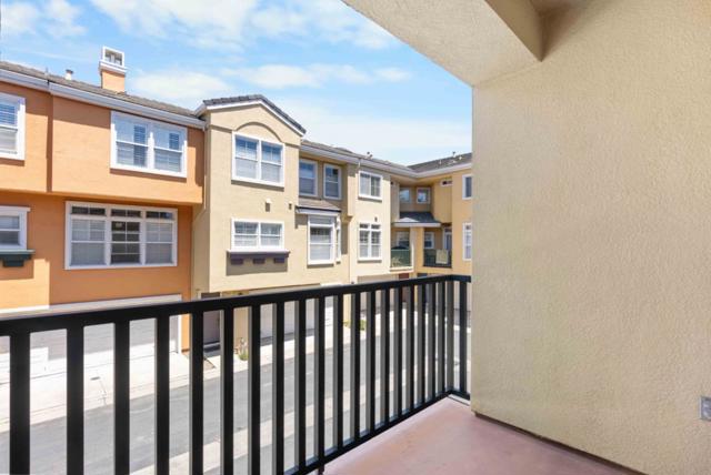 3454 Dayton, Fremont CA: https://media.crmls.org/mediaz/88bb5687-6522-45ef-a5eb-48a5f0421f0d.jpg