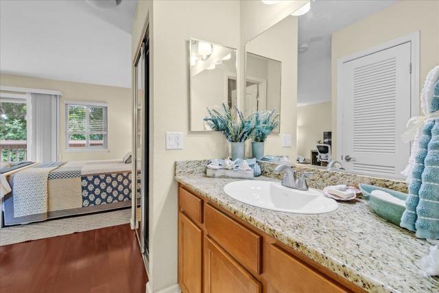 300 Glenwood Circle, Monterey CA: https://media.crmls.org/mediaz/88bbd769-6062-4671-b8bd-f4d578ea5f8d.jpg