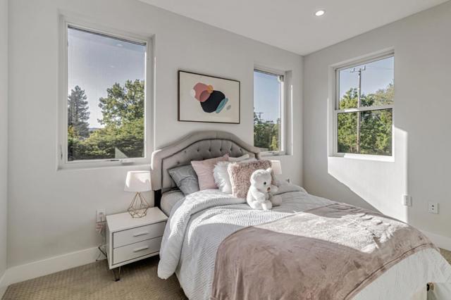 1066 Larch Avenue, Moraga CA: https://media.crmls.org/mediaz/88bcb63c-2e63-4e21-9ab9-a6c336b87c1d.jpg
