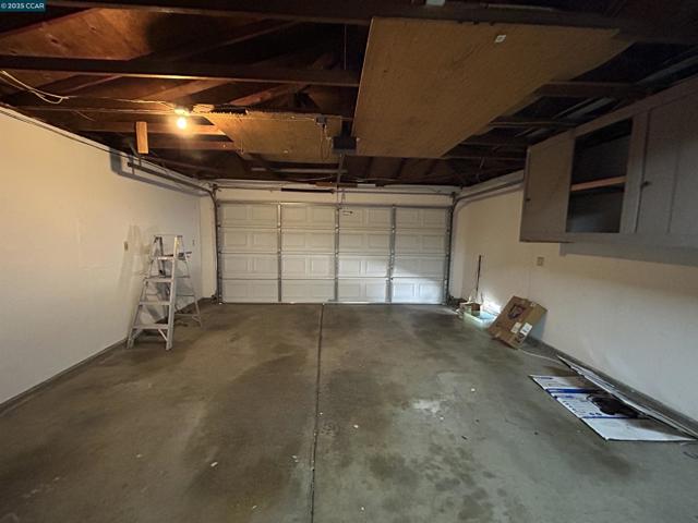 26 Leeward Way, Pittsburg CA: https://media.crmls.org/mediaz/88bd3144-b53f-4be1-b15b-784212c6fc49.jpg