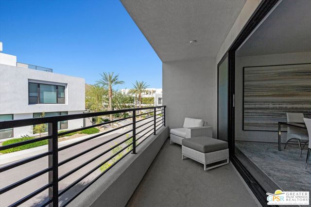 906 Cameron Center Drive, Palm Springs CA: https://media.crmls.org/mediaz/88be08e4-d640-4994-a02f-d77cd4c8ad7d.jpg