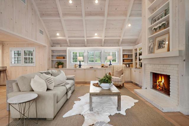 37 Lupin Lane, Atherton CA: https://media.crmls.org/mediaz/88bf57c7-d664-418e-9428-c3e9fa2c7ce3.jpg