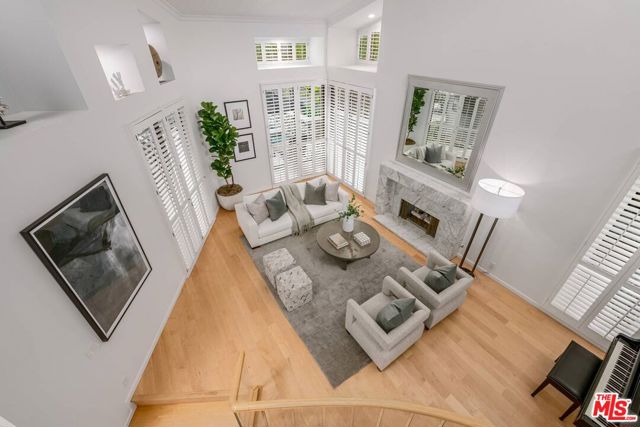 17765 Camino De Yatasto, Pacific Palisades CA: https://media.crmls.org/mediaz/88bf5984-4f53-439f-9568-caebdc1b76ec.jpg