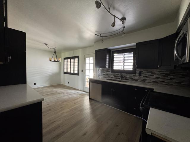 Image 9 of 27 For 1020 Lovekin Boulevard 40