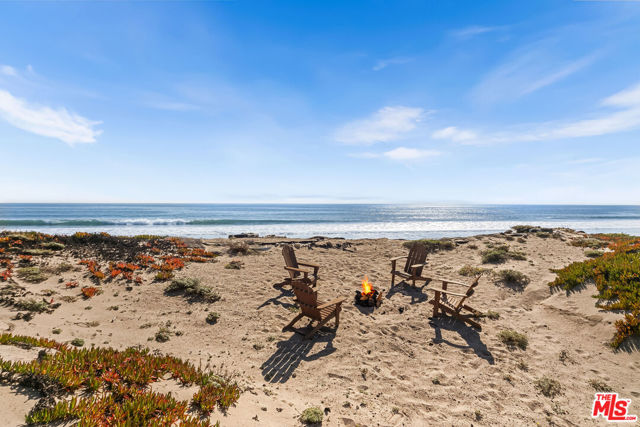 0 Broad Beach Road, Malibu CA: https://media.crmls.org/mediaz/88c1456b-5a7b-429d-97db-c21c6aefa71d.jpg