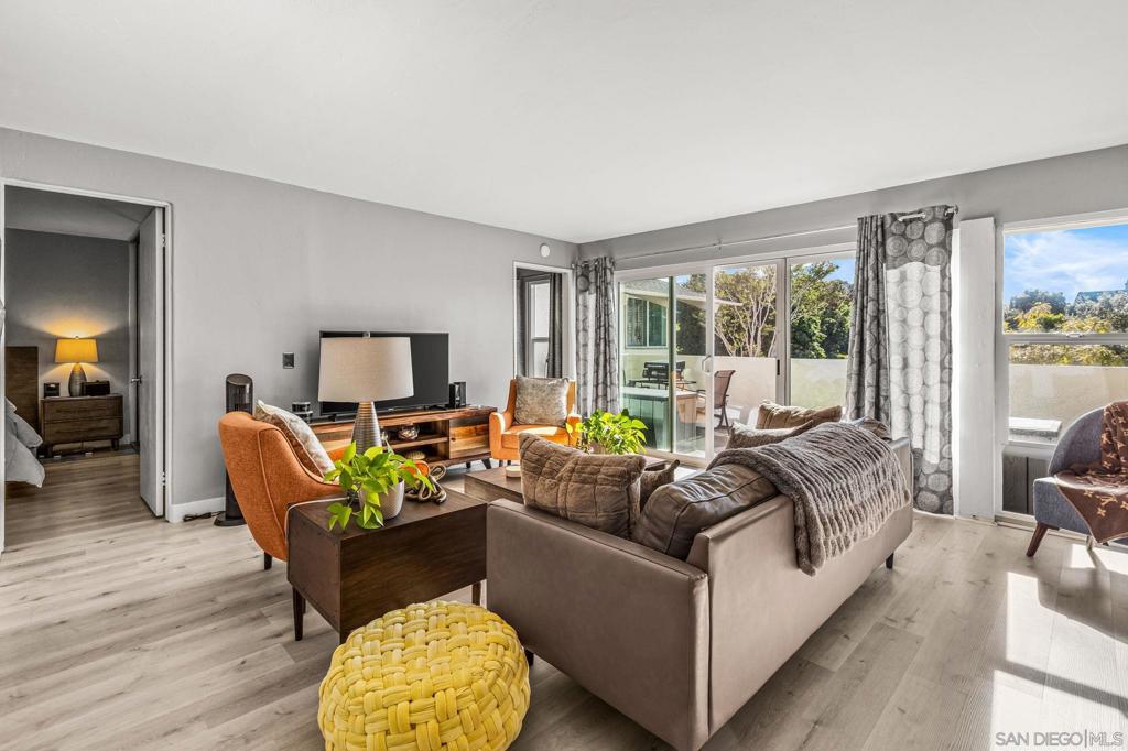 7512 Viejo Castilla Way - photo 5