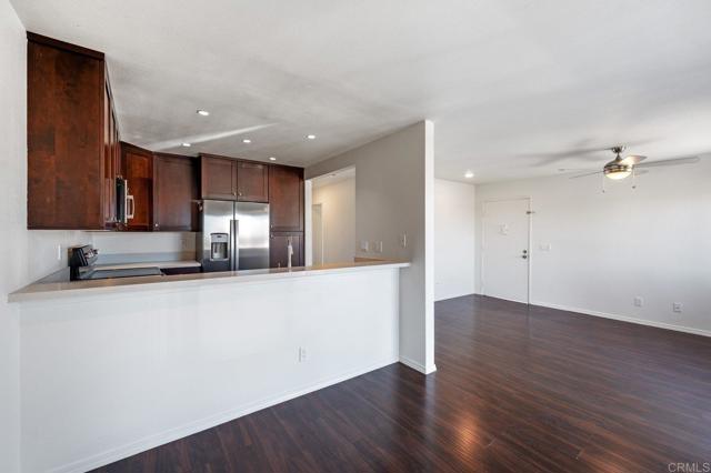 Image 3 of 25 For 1409 1st Ave  B