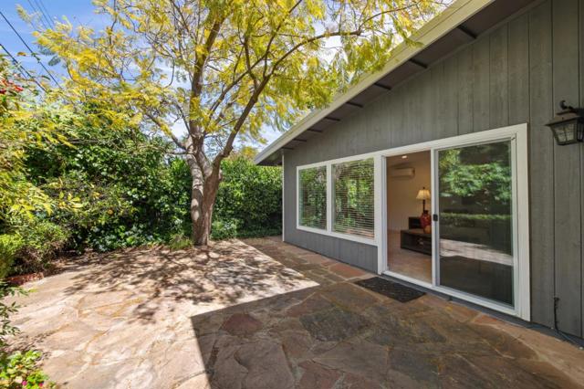 342 Carolina Lane, Palo Alto CA: https://media.crmls.org/mediaz/88c39b53-0faf-4541-92f4-196ea7a73518.jpg
