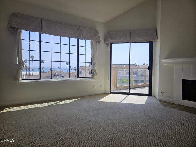 612 Island View Circle, Port Hueneme CA: https://media.crmls.org/mediaz/88c400ce-8212-4222-b03d-f66a73c86ff4.jpg