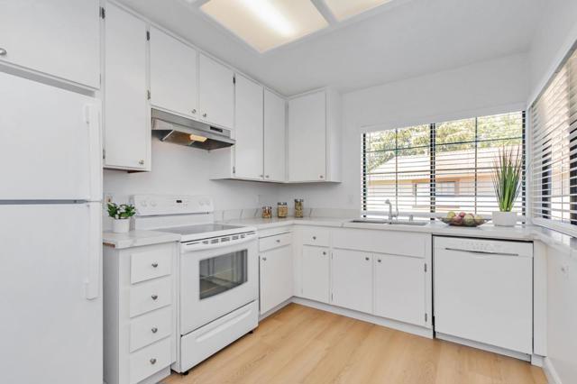 5360 Colony Park Circle, San Jose CA: https://media.crmls.org/mediaz/88c44559-c1d3-4a28-9c2a-0a9da93f1226.jpg
