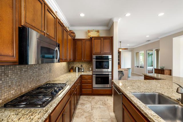 81206 Barrel Cactus Road, La Quinta CA: https://media.crmls.org/mediaz/88c552ea-0f29-457e-a402-2845aa3e9092.jpg