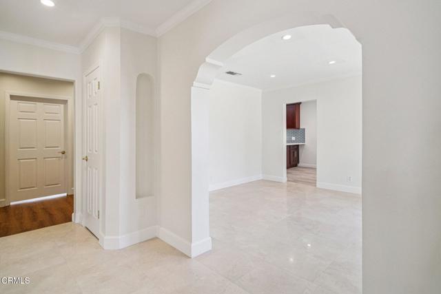 Detail Gallery Image 11 of 47 For 1100 N Isabel St, Glendale,  CA 91207 - 3 Beds | 2 Baths