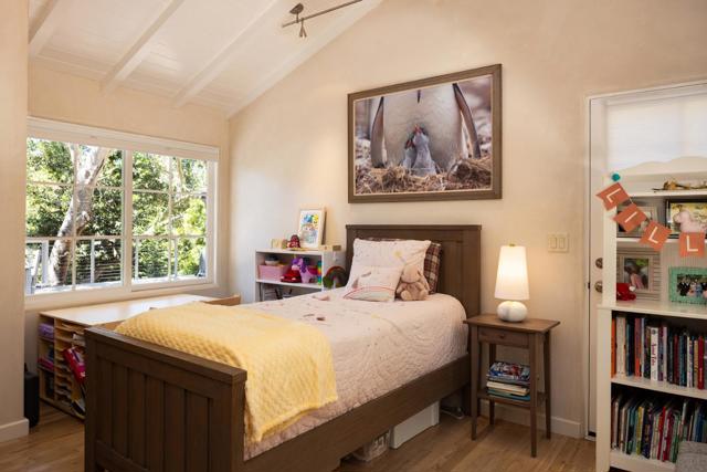 25524 Hatton Road, Carmel CA: https://media.crmls.org/mediaz/88c603ee-35cf-41f4-b023-3775fc7a8127.jpg