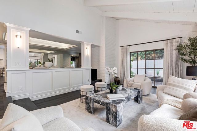 Drew Fenton | 1060 Chantilly Road Los Angeles CA | MLS: 7551623