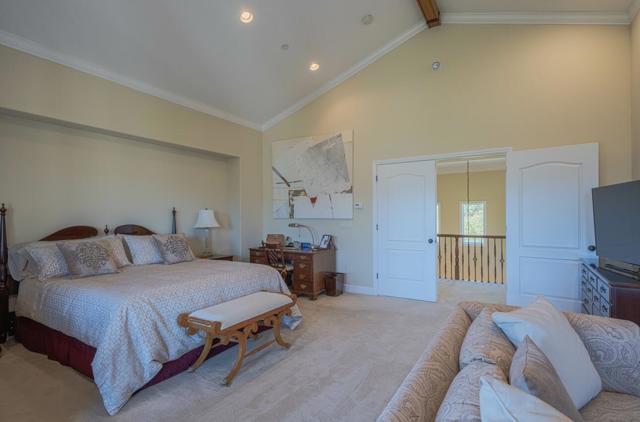 407 Mirador Court, Monterey CA: https://media.crmls.org/mediaz/88c63b00-ae94-4fe7-931f-1810a80301bd.jpg