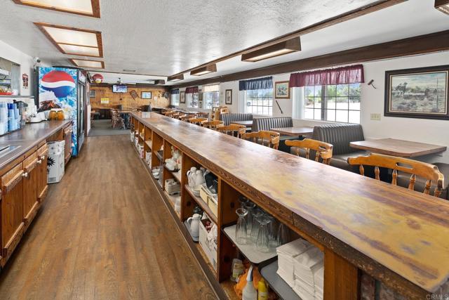 2548 Main Street, Ramona CA: https://media.crmls.org/mediaz/88c71adf-b63a-4e9d-b7ef-46d658da2771.jpg