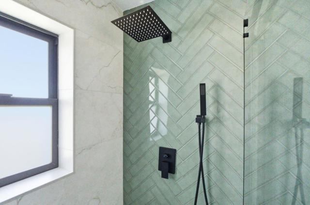 55 Orchard Avenue, Redwood City CA: https://media.crmls.org/mediaz/88c8fa69-0c9f-401d-9100-aa7fead6d8d5.jpg