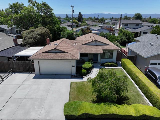 2076 Clark Avenue, Santa Clara CA: https://media.crmls.org/mediaz/88ca0eb5-23c5-4c02-8012-4658ced6d208.jpg