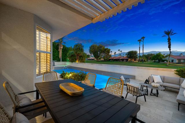 78955 Martinique Drive, Bermuda Dunes CA: https://media.crmls.org/mediaz/88cc171e-4f46-4085-8d63-4da7170c1099.jpg