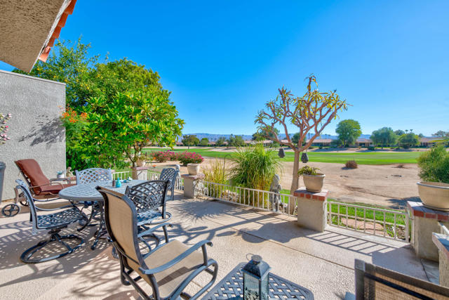 40632 La Costa Circle E, Palm Desert, CA 92211