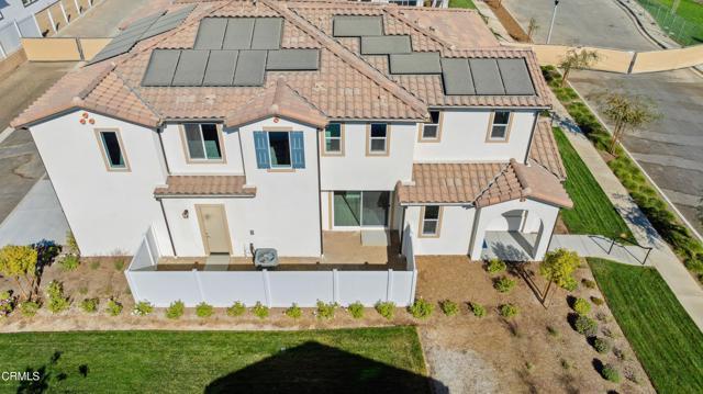 Detail Gallery Image 3 of 23 For 337 Grapefruit Ln, Piru,  CA 93040 - 3 Beds | 2/1 Baths