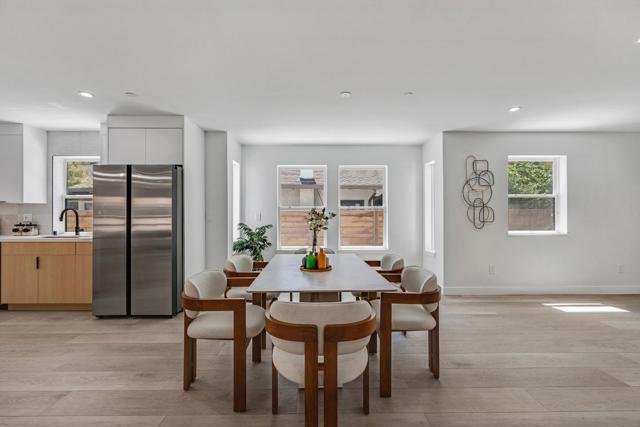 35 Arch Street, Redwood City CA: https://media.crmls.org/mediaz/88cfa699-705a-42fd-b2ba-9e9ec0faa64a.jpg