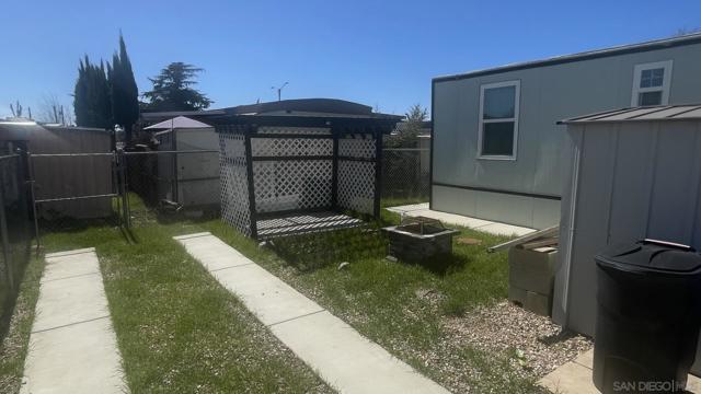 1490 6th Street, Beaumont, California 92223, 2 Bedrooms Bedrooms, ,1 BathroomBathrooms,Residential,For Sale,6th Street,250021102SD