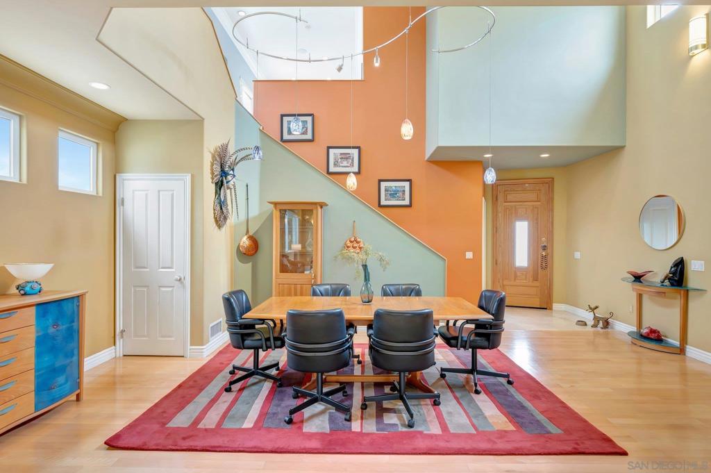 MLS #250030437SD img 22