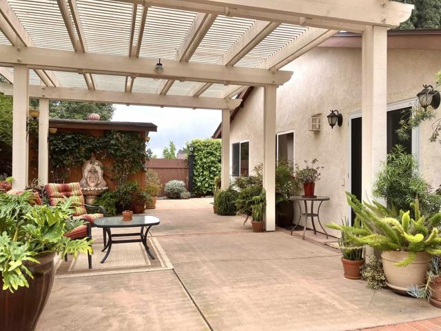 Detail Gallery Image 26 of 51 For 5447 Por Techo Ct, San Diego,  CA 92124 - 6 Beds | 3 Baths