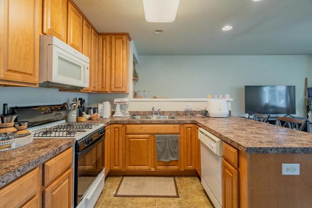 151153 N Shasta Street, Willows CA: https://media.crmls.org/mediaz/88d40941-207c-45a5-929e-67f61e3ada7d.jpg