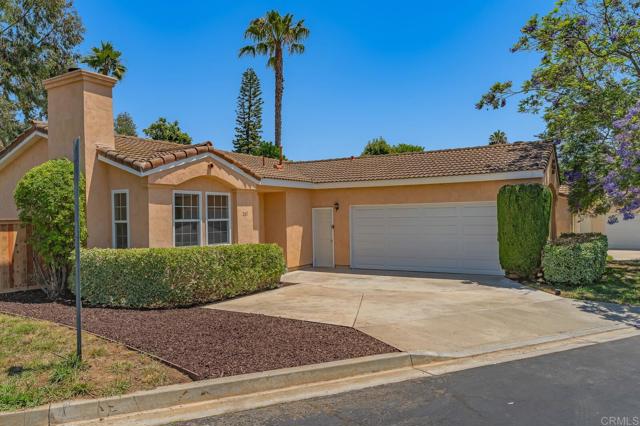 2187 Fiori Dr, Vista, CA 92084