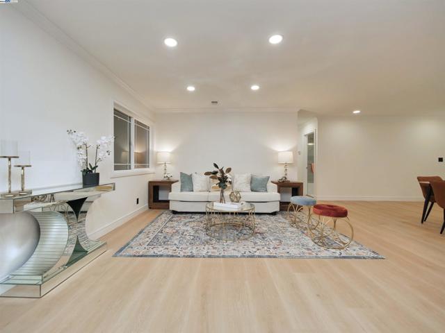 5603 Wintergreen Dr, Newark CA: https://media.crmls.org/mediaz/88d43652-253f-49fc-a25f-bd53c4e58310.jpg