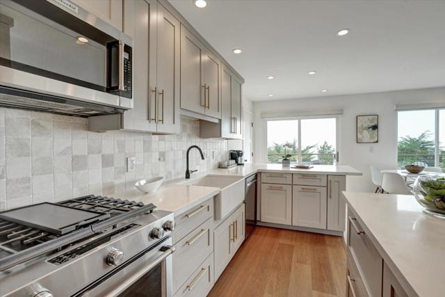 552 Heathcliff Drive, Pacifica CA: https://media.crmls.org/mediaz/88d453f8-3c71-412e-935c-633201f6a009.jpg