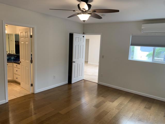 Detail Gallery Image 12 of 18 For 7229 Fay Ave, La Jolla,  CA 92037 - 4 Beds | 2 Baths