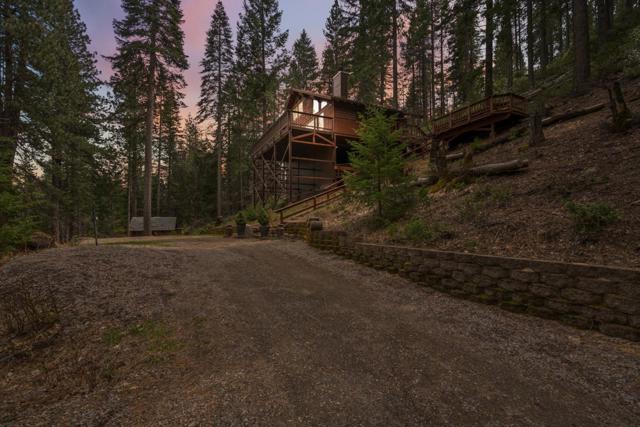 2120 Pack Trail, Mount Shasta CA: https://media.crmls.org/mediaz/88d513dc-5c62-4527-a062-576f5bc2c09c.jpg