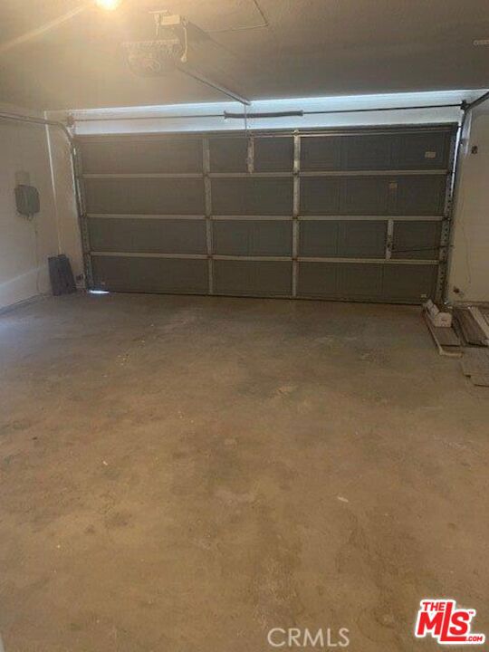 14055 Montecito Drive, Victorville CA: https://media.crmls.org/mediaz/88d5637b-5106-4783-8fee-65708c183198.jpg