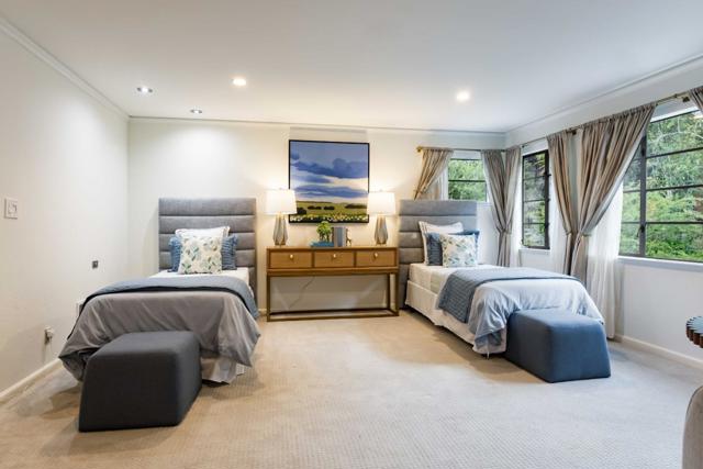 976 Laurel Glen Drive, Palo Alto CA: https://media.crmls.org/mediaz/88d5c6cc-a17b-474d-ac0e-f0292a10d257.jpg