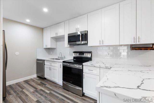 745 E Bradley Ave, El Cajon, California 92021, 2 Bedrooms Bedrooms, ,1 BathroomBathrooms,Condominium,For Sale,E Bradley Ave,250029782SD