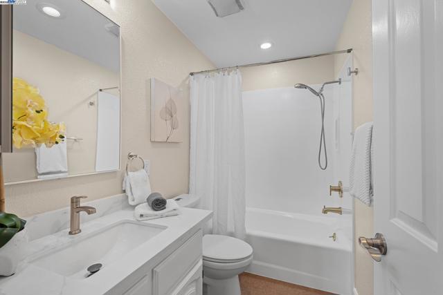 2316 Tulip Rd, San Jose CA: https://media.crmls.org/mediaz/88d9eff2-dc45-4f72-8736-aba184f43d1e.jpg